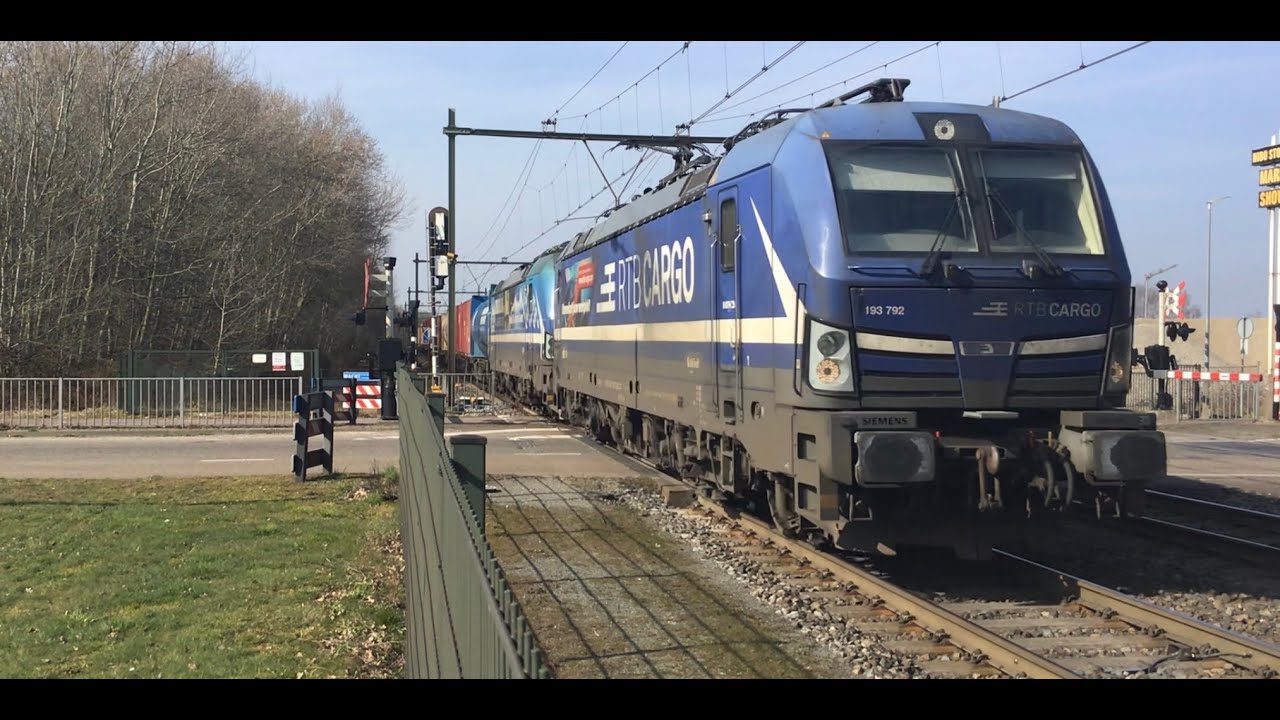 Top, best trainspot 4 of the day , 9.3.2025 ! At Blerick NL🇳🇱Nice train consist RTB Cargo 👍👍👍👍👍👍🚂🚂☀️