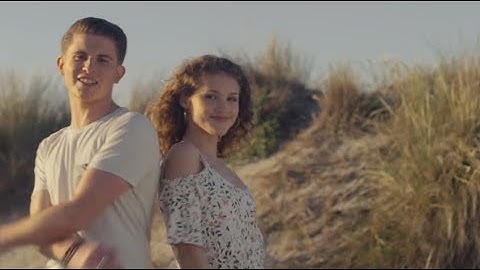Lou & Adryano | "Une fille du soleil (Mi eldorado)" - Clip officiel