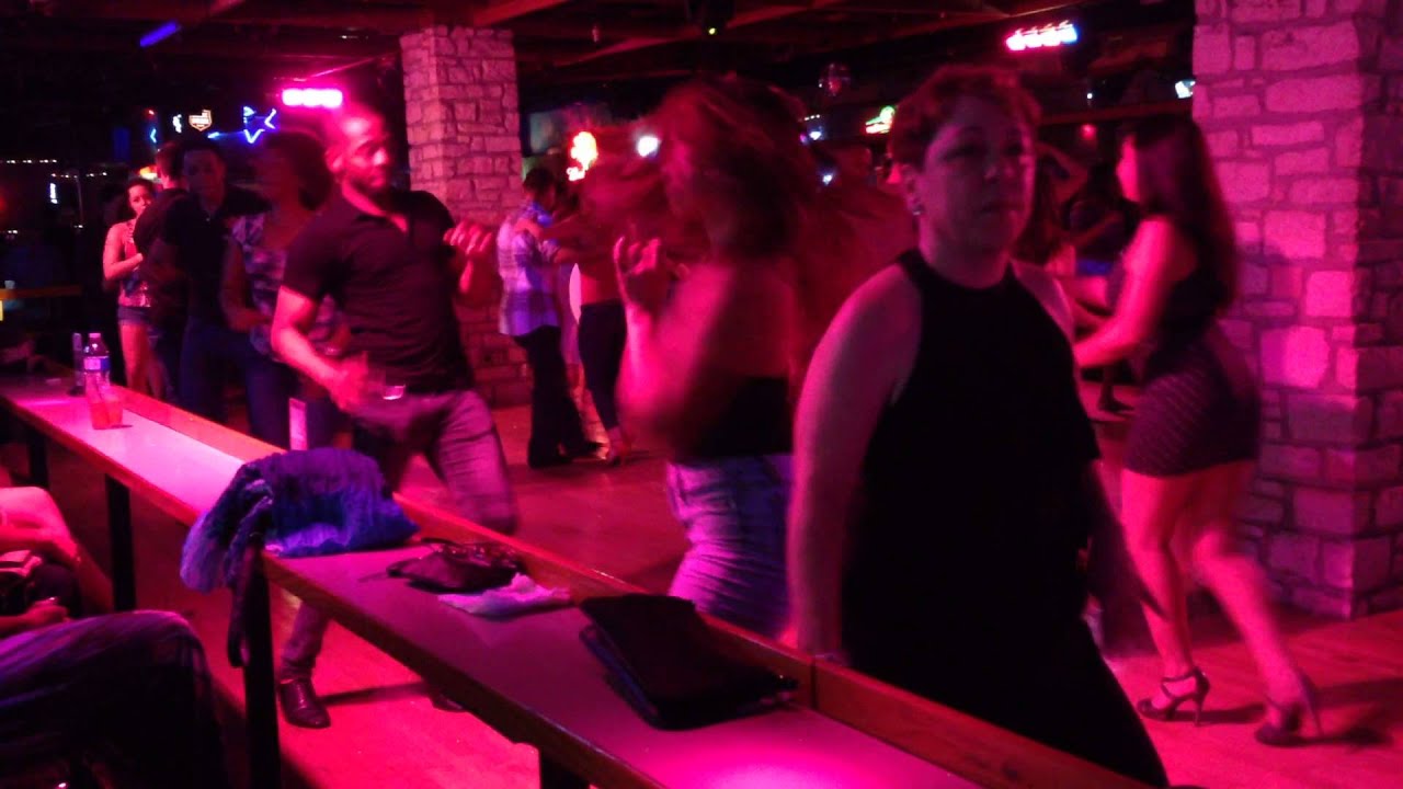 Crystal Verver and Damian Spencer @ Dallas Night club in Austin - YouTube