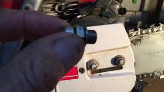 Chainsaw decompression button