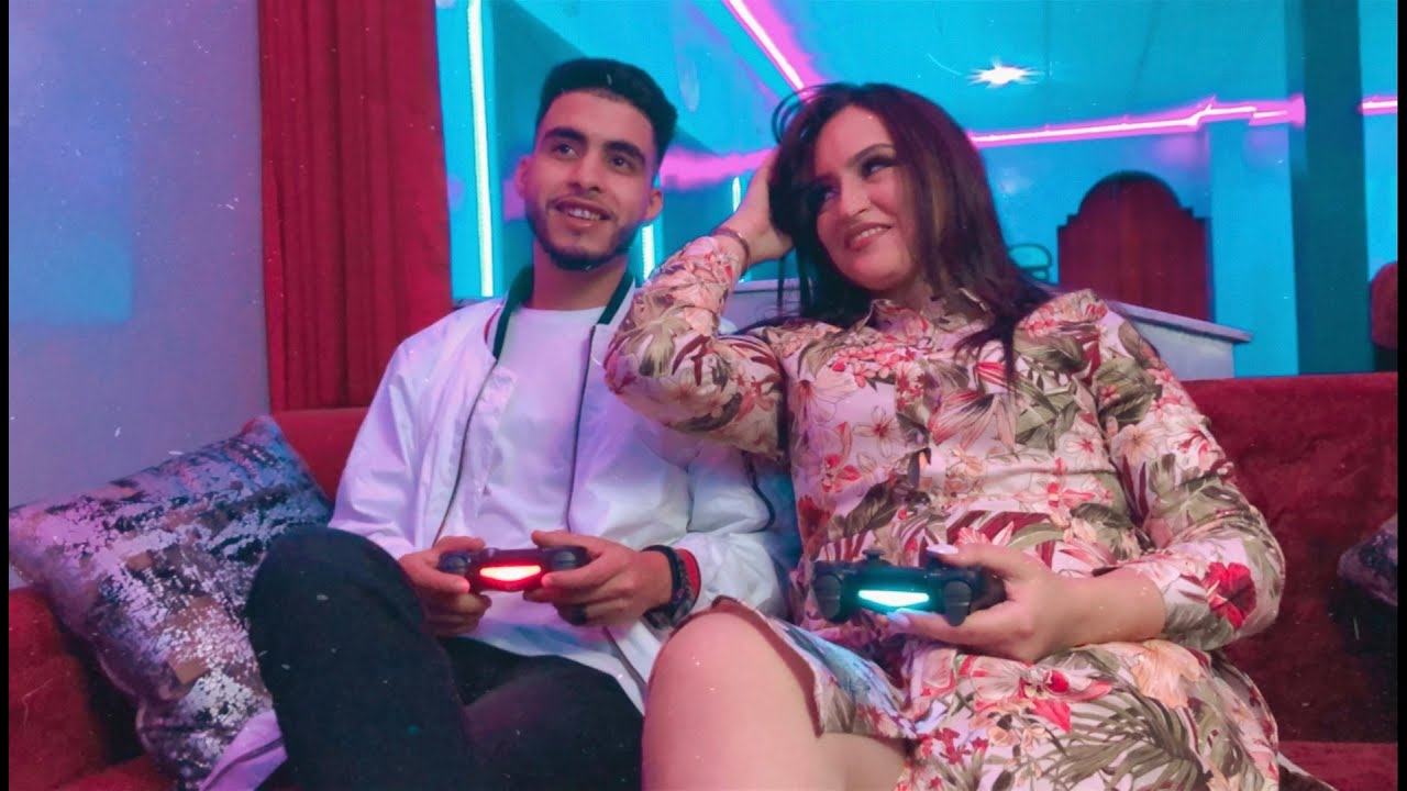 ZEN DAKH - REGALO - ( CLIP OFFICIEL )