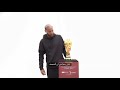PSG players see the World Cup 2022 trophy for the first time