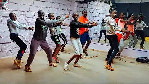 Zimenibeba/Tuendelee kunywa Dance Challenge by Afrocure Kids Kibera🔥Kabagazi x One Boy x Dj Lyta