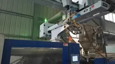 AC Servo Motor 3 Axis Industry Injection Robot Arm Manipulator for Molding Machine Made in China