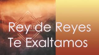 Miniatura de vídeo de "Rey de Reyes  con LETRA  Marco Barrientos"