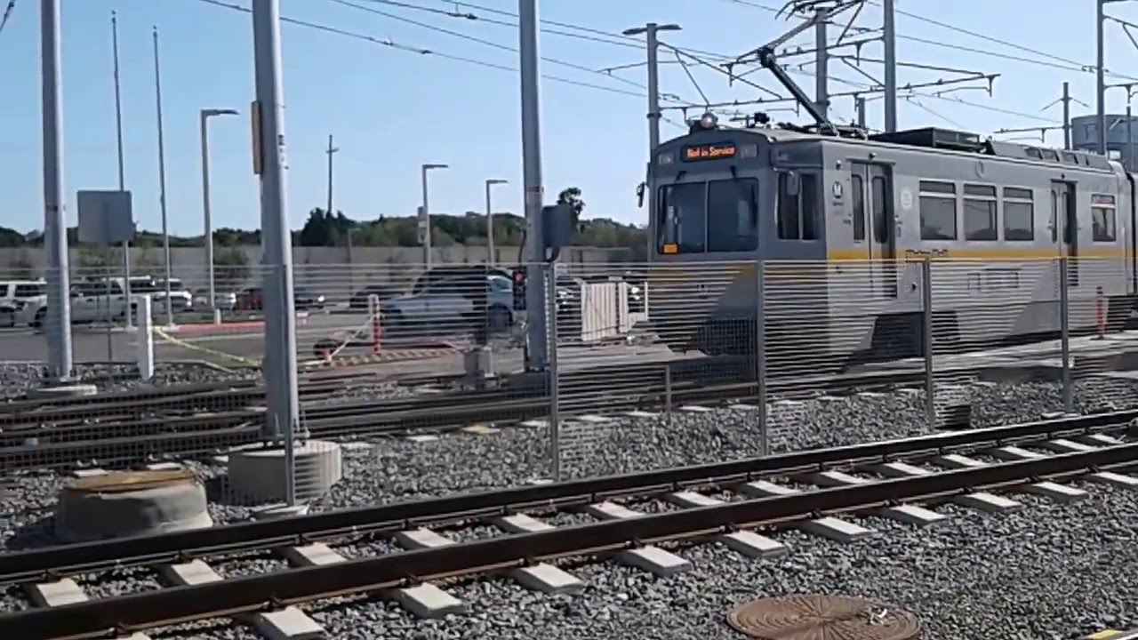 Expo II Div14 shop moves 20160424 BobZ