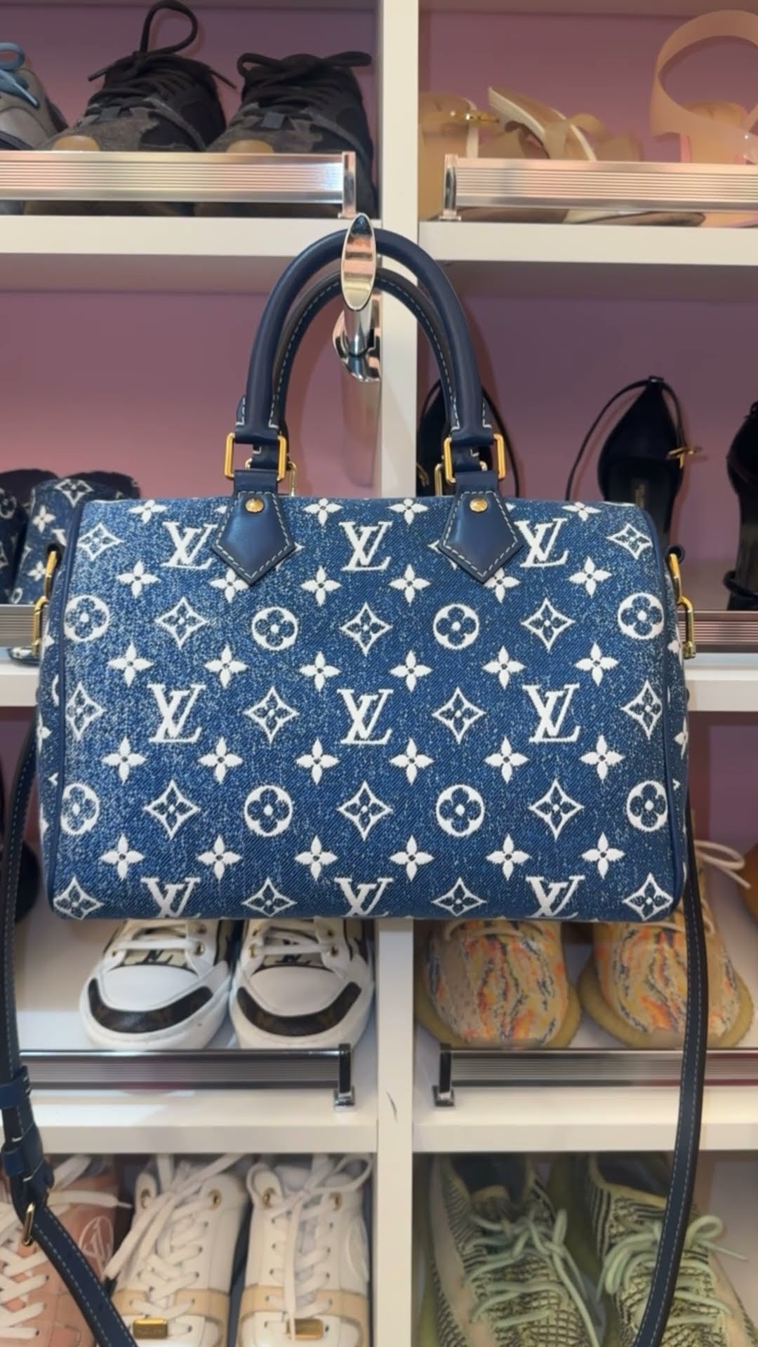 NEW LOUIS VUITTON SPEEDY 25 BORO BAG 💙🔥 $4100 LAUNCHING