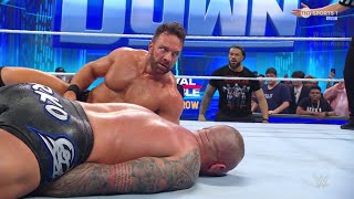 LA Knight Destroys Randy Orton, Aj Styles, Solo Sikoa & Roman Reigns Smackdown