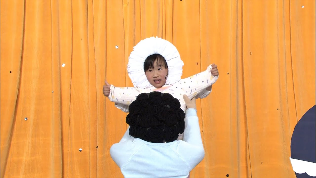 日テレ公式【仮装大賞】お母さんは大変 - YouTube