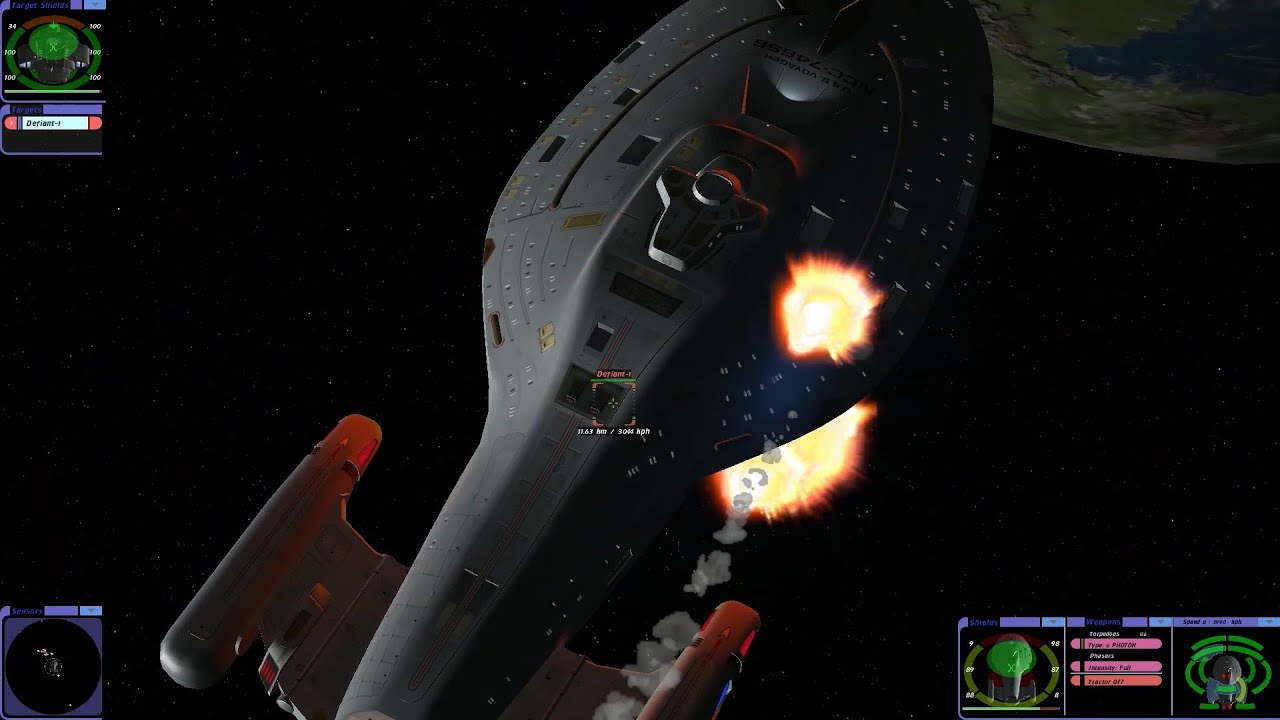 USS Voyager VS USS Defiant Star Trek Bridge Commander Ship Battle Janeway VS Sisko