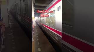 #shorts #dayinmylife naik KRL dulu
