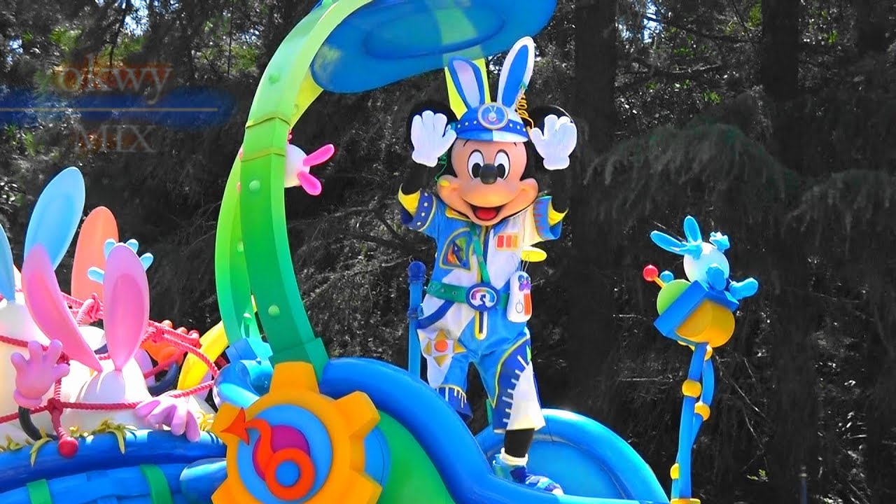 ☆うさたま大脱走！ミッキーMIX ver.01 ショーモード2019 - YouTube