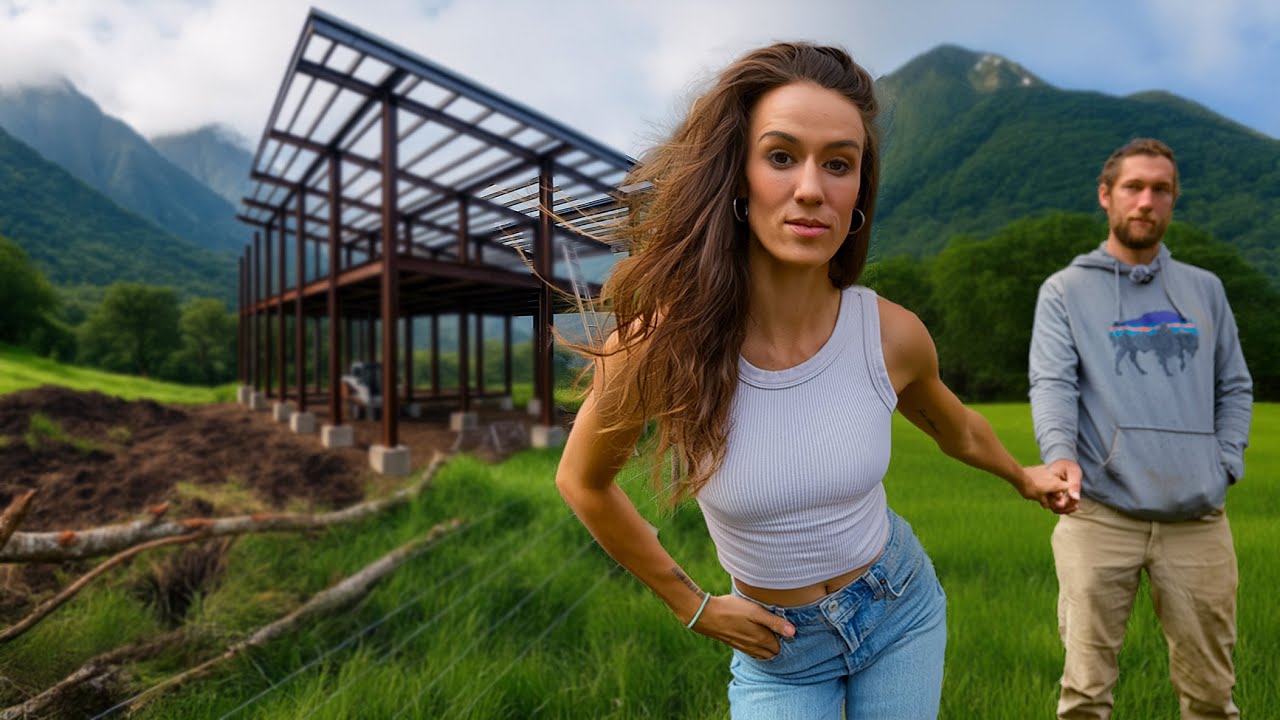 Installing the Roof on our Panama Home