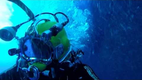 O que faz um mergulhador de plataforma?