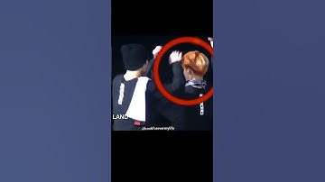 why jikook smiling in secretly 😜😂🤭😁#bts#jimin#jungkook#viral#jikook#army#kookmin#minkook#shorts