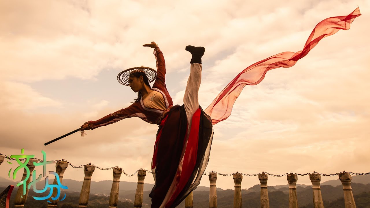 十分深度·文旅新体验 走进峨眉山——峨眉刺里藏玄机 一箸一味品仙山 | 第艺流「文化十分」20250411