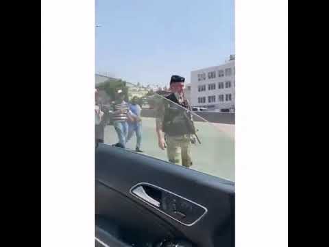 مشاجره بين سوريا و لبنانيه