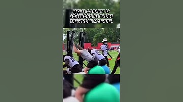 Myles Garrett broke the machine with his strength 💀