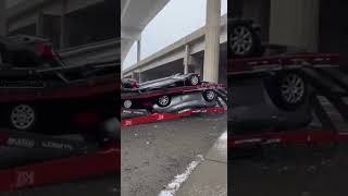 Download Lagu Vehicle Free-Falls From Overpass After Car Transporter Loses Control 🛣️❄️ MP3