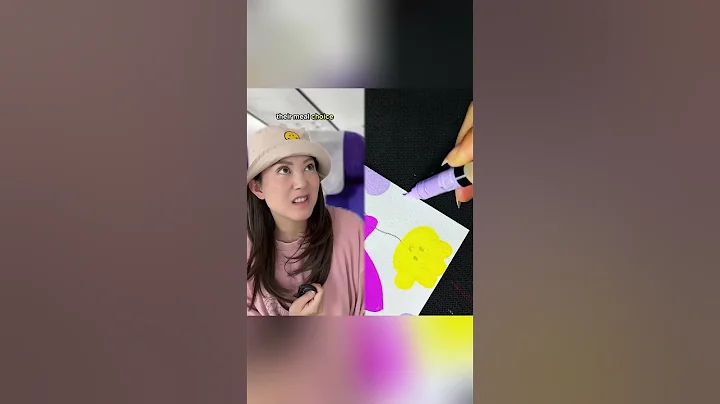 Flight attendant gives VIP treatment for fellow crew member 😍