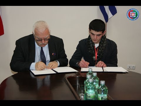 უმაღლეს საბჭოსა და  \"მწვანე ჯგუფს\" შორის მემორანდუმი გაფორმდა