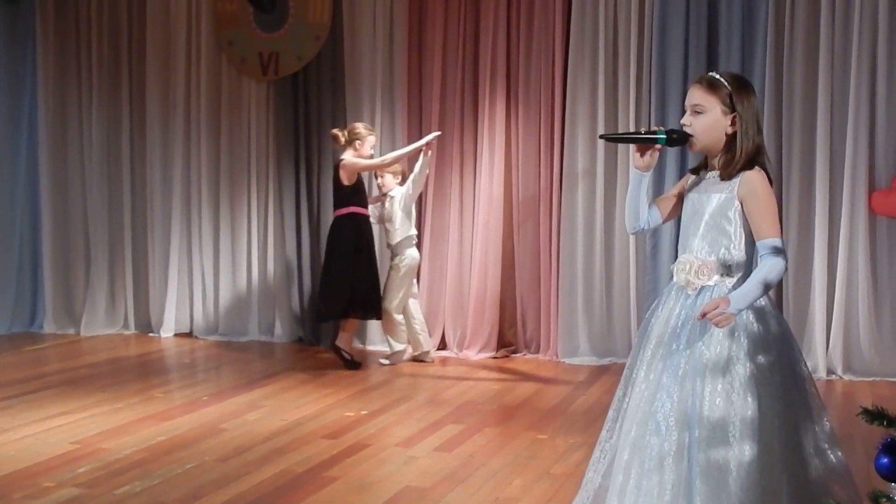 ПЯТЬ МИНУТ из кинофильма Карнавальная ночь - YouTube