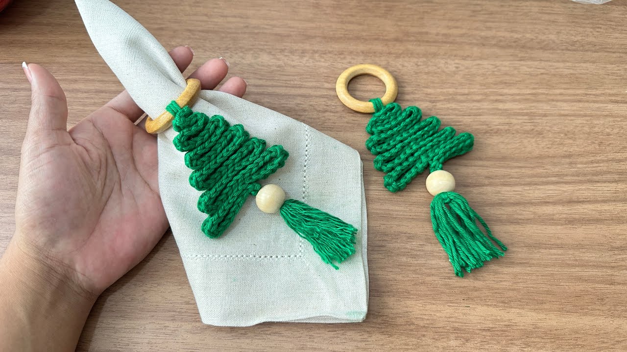 Porta Guardanapo Natalino - Árvore de Natal em crochê 