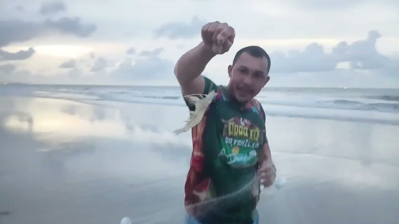 Hoje a pescaria foi no camarão banco não peguei muito peixe deixa seu gostei e se inscrevra no canal