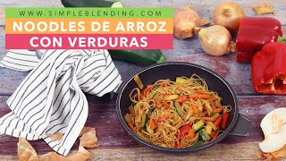 WOK DE FIDEOS CON VERDURAS | Fideos de arroz con verduras salteadas muy fácil
