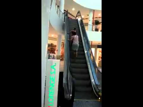Vídeo: Escada Sem Fim