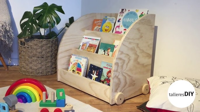 Libreria hecha a mano en acabado blanco mate, Habitación infantil  montessori 