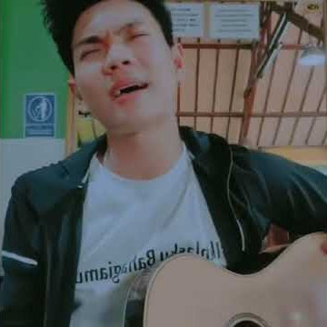 Story Wa Memikirkan Dia (Cover By Tri Suaka)