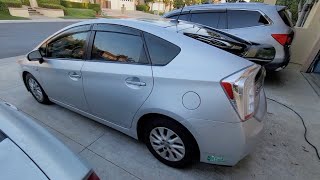 Best Cheap Fix Toyota Prius Matching Metallic Silver &amp; Black Paint - Spray Can