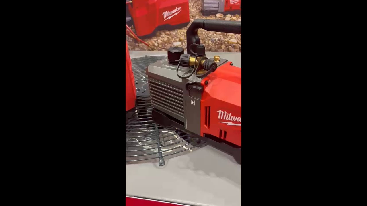 M18 FUEL™ 5 CFM Vacuum Pump | 2941