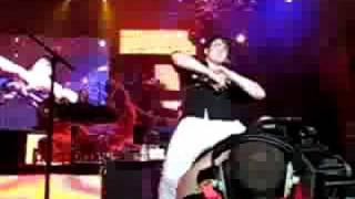 sos dance kevin jonas
