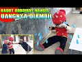 BADUT BOBOIBOY NANGIS!! Uangnya diambil Preman.