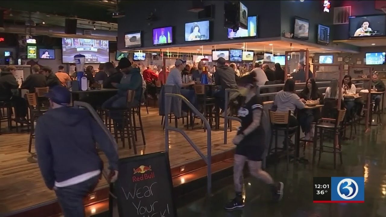 VIDEO Restaurants basketball fans for NCAA Tournament YouTube