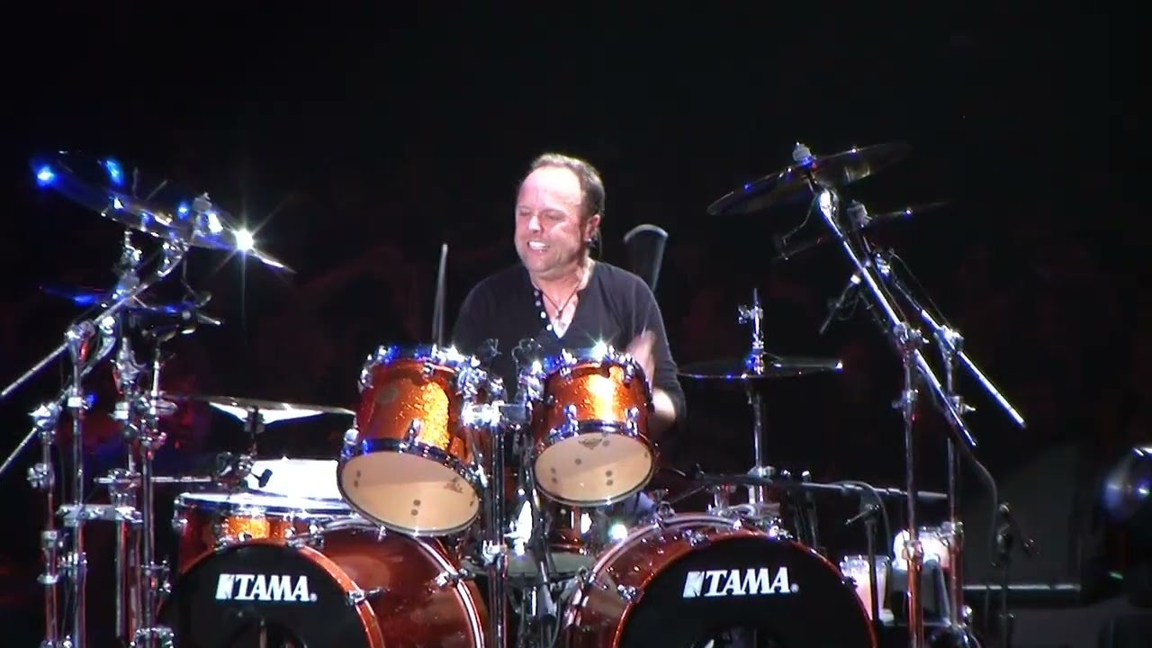Metallica 18.10 2010 Brisbane, Australia - YouTube