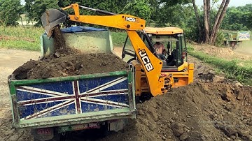 Soil Loading Video Of JCB Backhoe 3DX Machine In Village