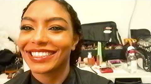 Any Gabrielly - Sweat (Official Lyric Video)