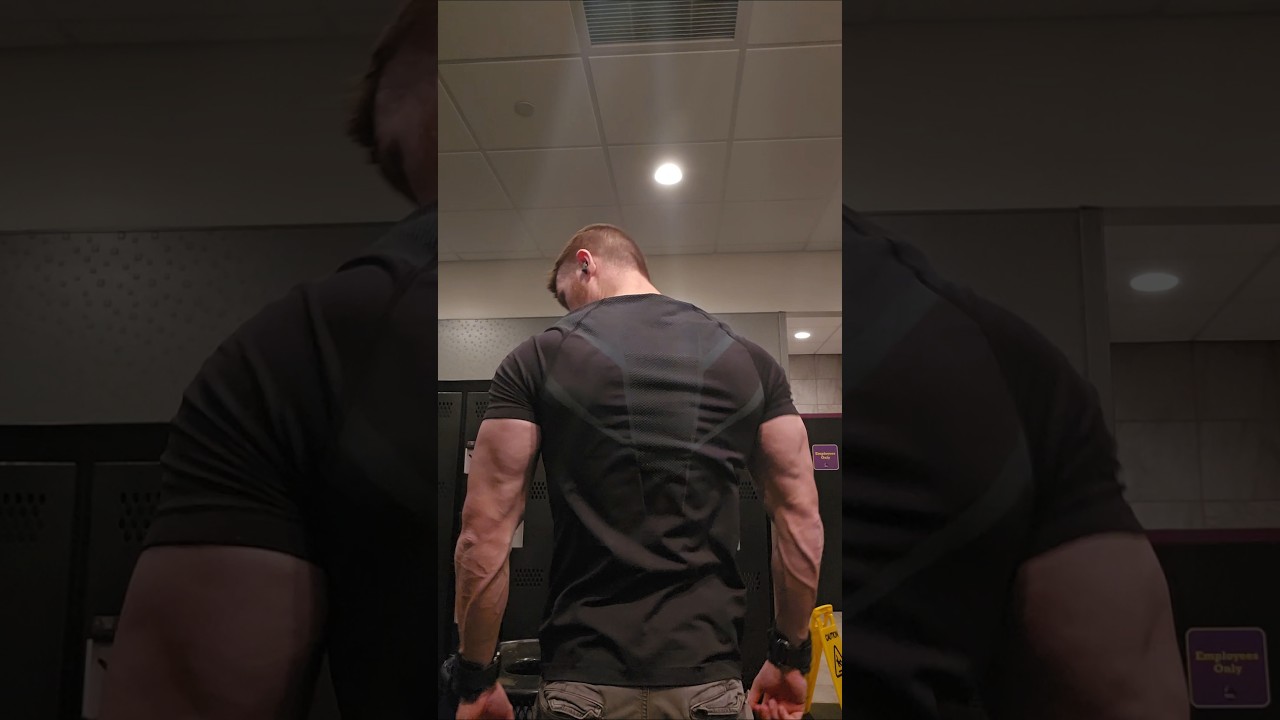 First workout in my Gymshark Onyx #gymshark #planetfitness #sleeperbuild