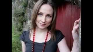 Video thumbnail of "Karen Matheson - The Dreaming Sea"