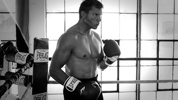 Music Video - OSCAR LOYA "LEARN SOMETHING NEW EVERYDAY"