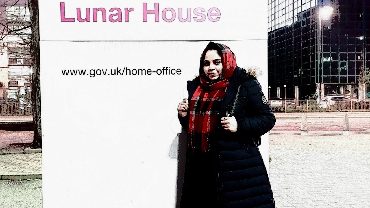 Walking to Home Office Lunar House East Croydon Uk Visa and