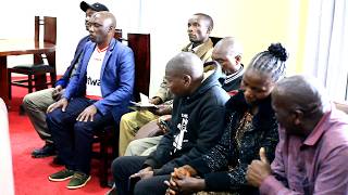 LIVE WAKULIMA WA MAHINDI LUDEWA WATINGA OFISINI KWA MKUU WA MKOA-WAKILALAMIKIA BEI NA SOKO