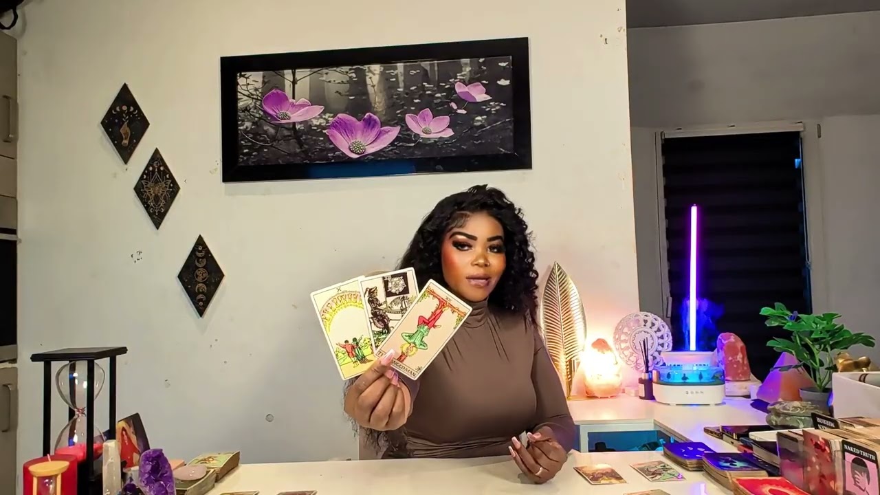 ❤️ ЛЕВ ♌ — Ты думала, всё кончено... Но эта любовь ещё не кончилась! Он всё ещё любит и так сильн...