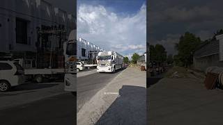 Gigatron Brewog Bangun Dari Tidurnya