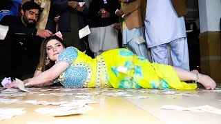 Teri  Jholi Vich Dig Peyi Yaara, Chahat Baloch Latest Dance Performance 2023