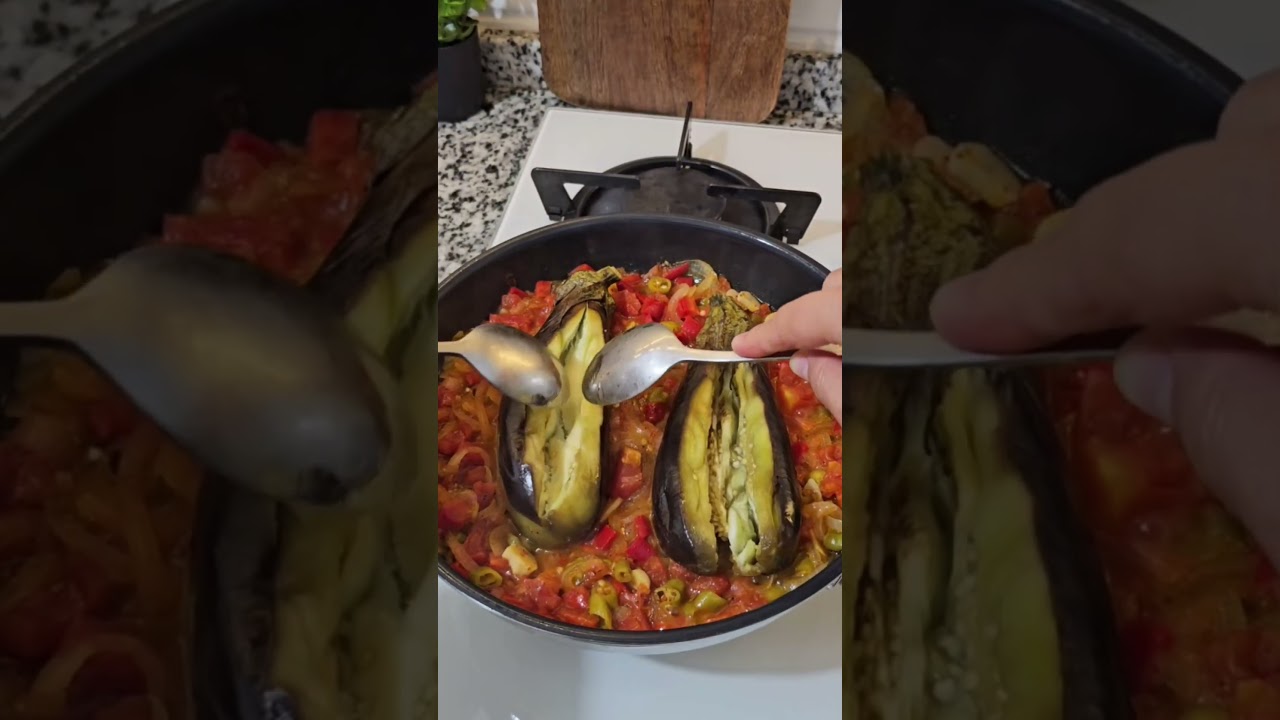 İmam Bayıldı 🍆🥘#patlıcanlıyemekler #yemek #yemektarifleri #shorts İmam Bayıldı 🍆🥘#patlıcanlıyemekler #yemek #yemektarifleri #shorts