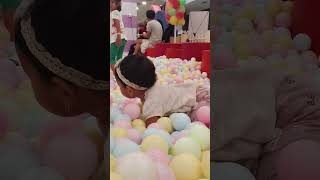 adik main sendiri dulu ya #anamta #cutebaby#bayivlog #cute #bayigemoy #ayahanak #baabul